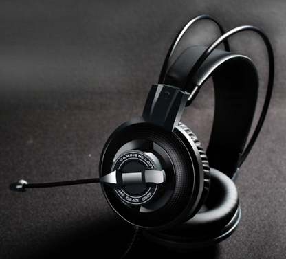 G925 Over-Ear Noise-Canceling Headphones for PC